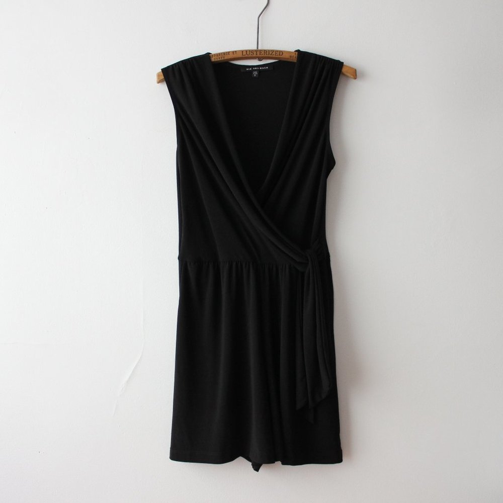 2/20$ Nik and Nash Black Romper